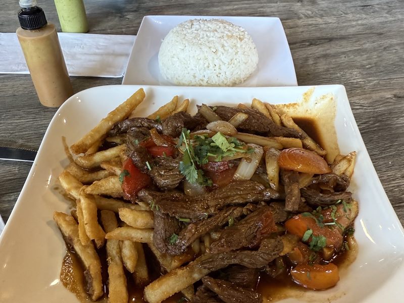 Costa Peruana con Sabor y Sazon food